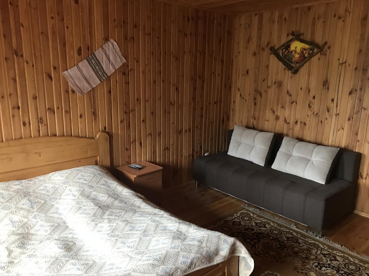 Садиба Червона калина Private estate Chervona Kalyna Яремча Экстерьер фото