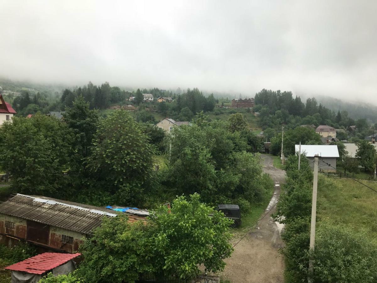 Садиба Червона калина Private estate Chervona Kalyna Яремча Экстерьер фото