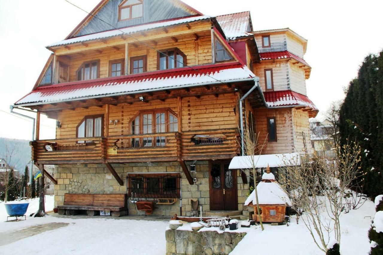 Садиба Червона калина Private estate Chervona Kalyna Яремча Экстерьер фото