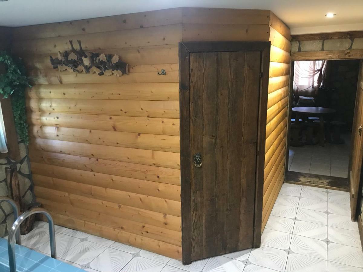 Садиба Червона калина Private estate Chervona Kalyna Яремча Экстерьер фото